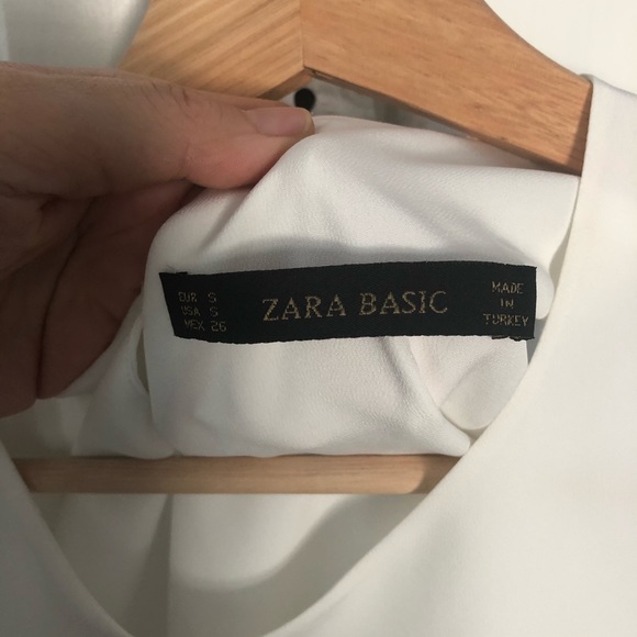 Fun Zara Basic Top - Picture 3 of 3